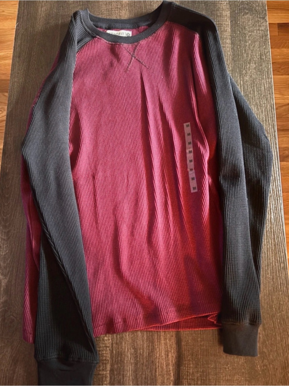 Long-Sleeve Crewneck Thermal Sweater in Burgundy with Black Sleeves